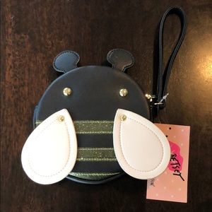 Luv Betsy by Betsy Johnson Bumblebee Coin Purse 🐝